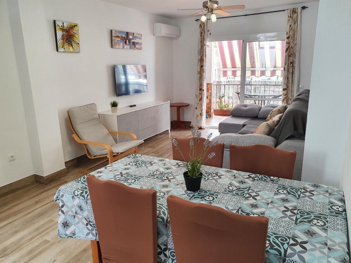 Rico Apartaments Parador 内尔哈 外观 照片