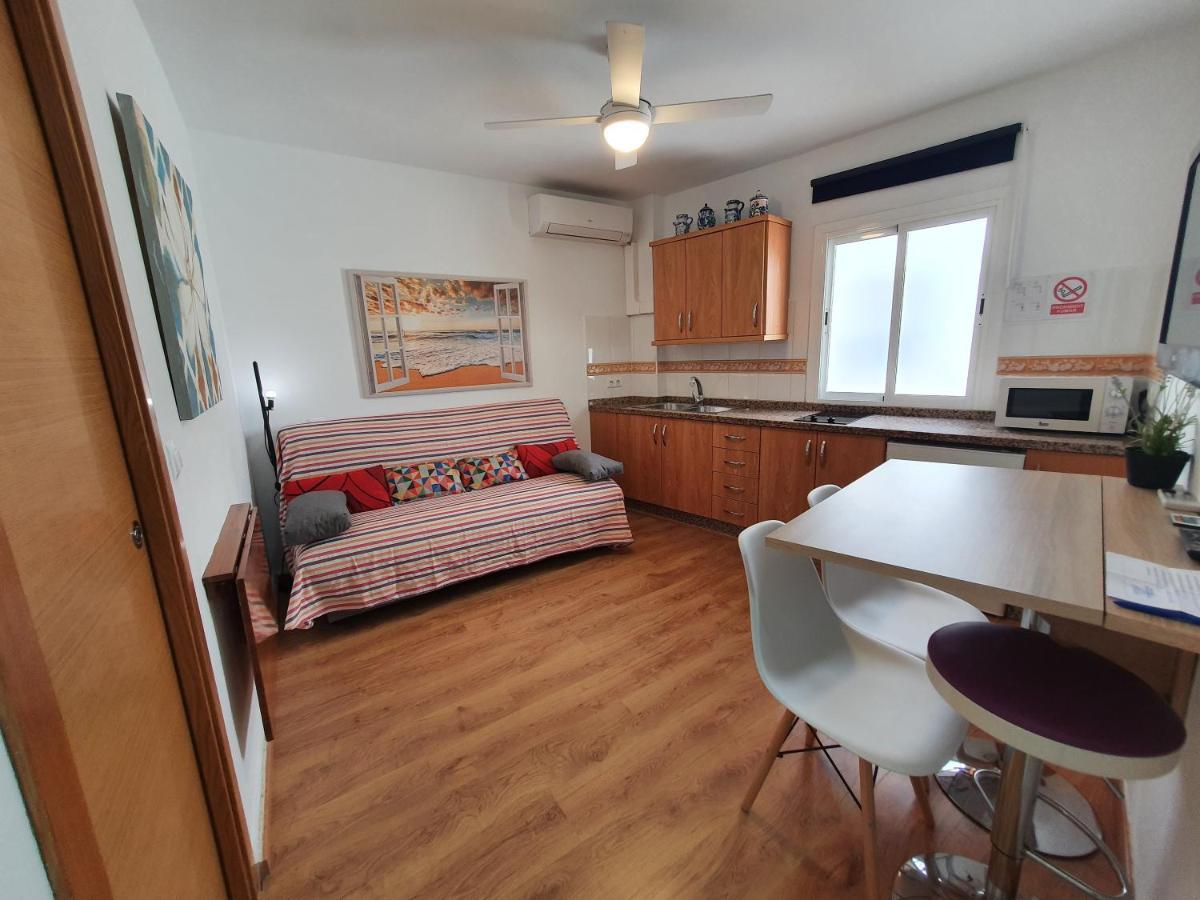 Rico Apartaments Parador 内尔哈 外观 照片